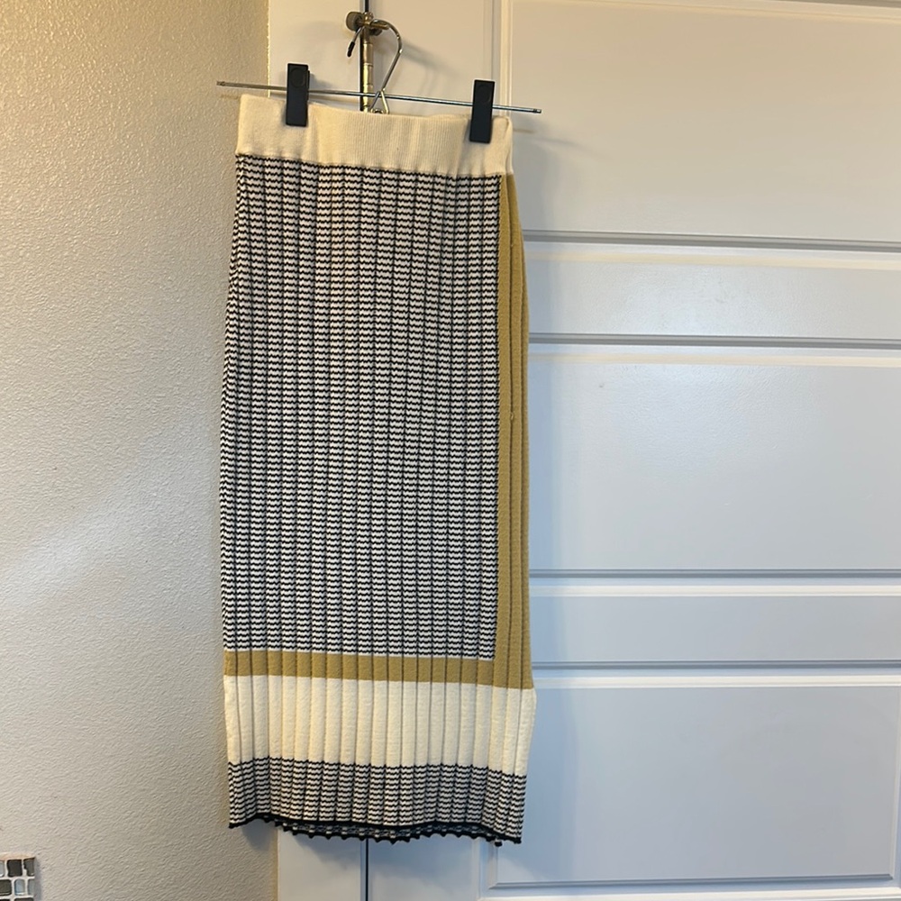 Gabby Isabella Gray and Blue Midi Pencil Skirt